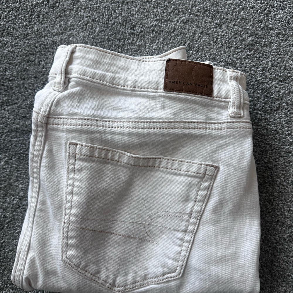 American Eagle Outfitters Cream Denim Jeans Lightweight Summer Style